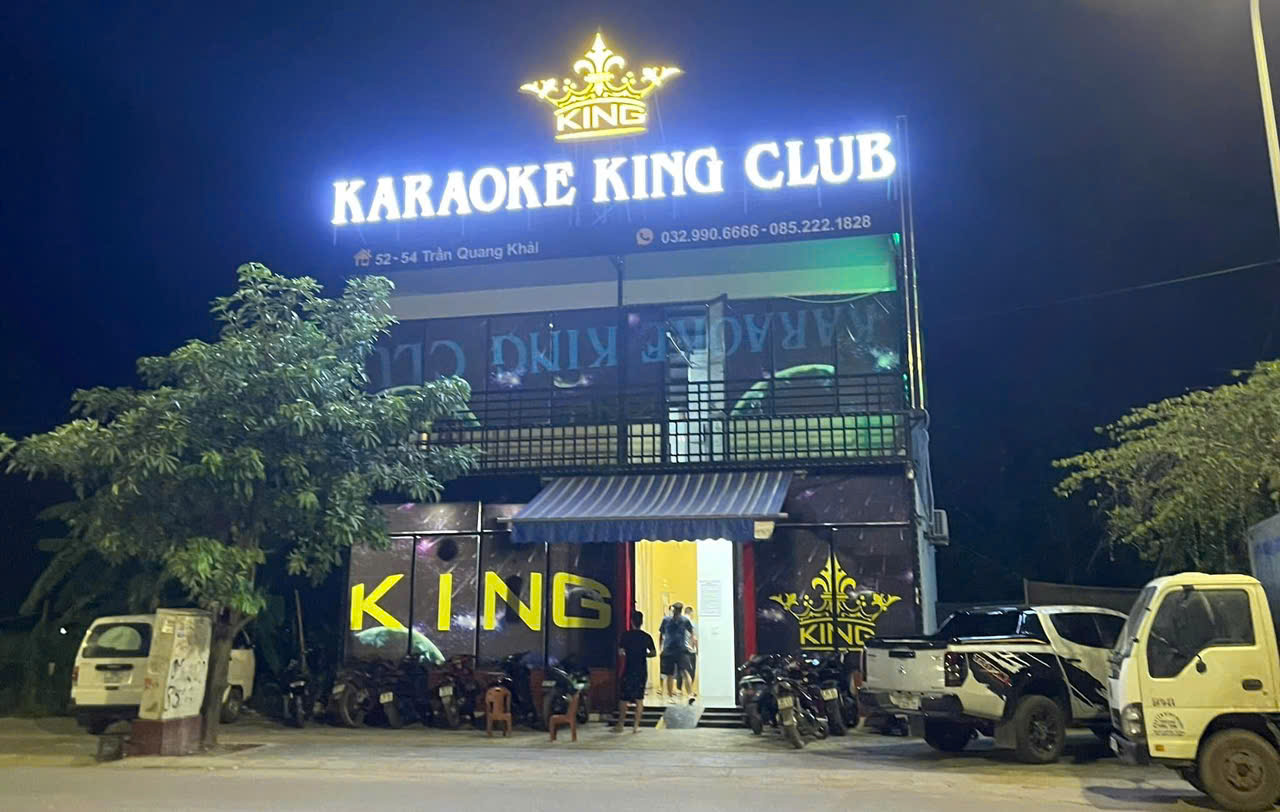 Karaoke King Club