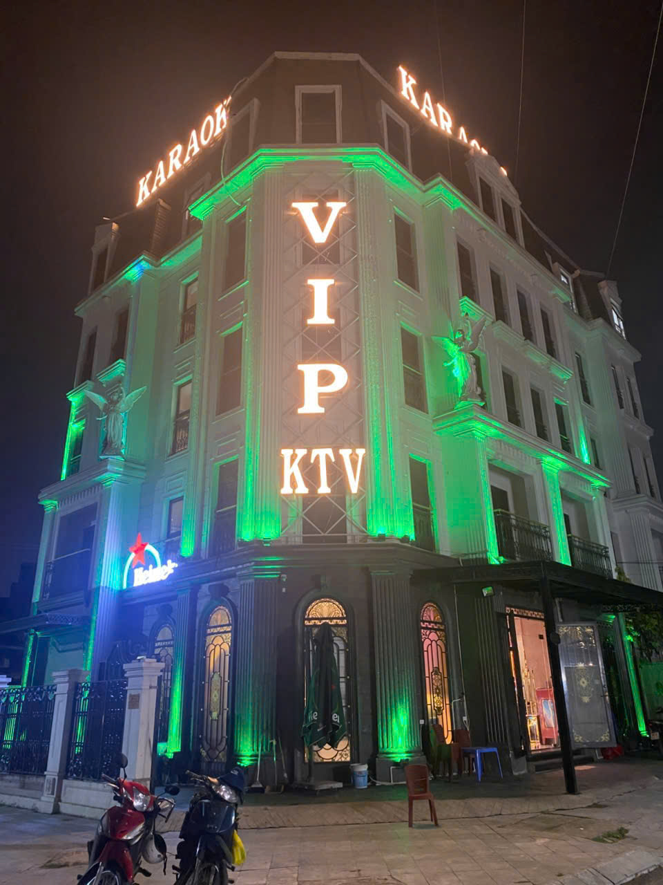 Karaoke VIP KTV